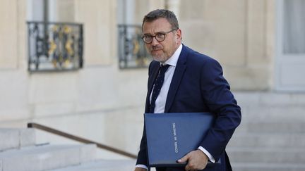 Olivier Klein, ministre délégué à la Ville et au logement, le 4 juillet 2022 à l'Elysée. (LUDOVIC MARIN / AFP)