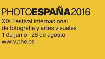 Officiellement, PhotoEspaña 2016 est ouvert du 1er juin au 28 août. Certaines expositions s'arrêtent en août, d'autres se poursuivent en septembre. Toutes les informations sur le site du festival. Pendant la semaine d'ouverture (du 30 mai au 3 juin), PhotoEspaña propose des lectures de portfolios, des ateliers, des séminaires et rencontres...
 (PhotoEspaña 2016)