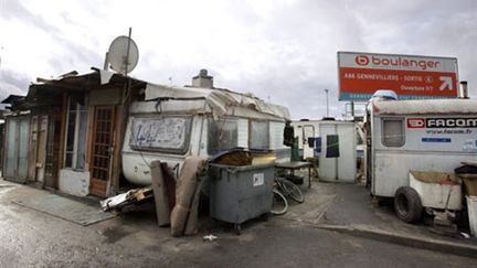 Le camp rom du Hanul à Saint-Denis (9 janvier 2007) (AFP/JACK GUEZ)