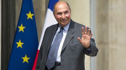 L'industriel et s&eacute;nateur UMP Serge Dassault &agrave; l'Elys&eacute;e, &agrave; Paris, le 25 juin 2013. (FRED DUFOUR / AFP)