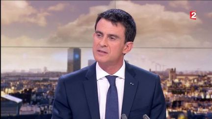 Valls sur France 2 explique le nouveau texte de la loi sur le travail