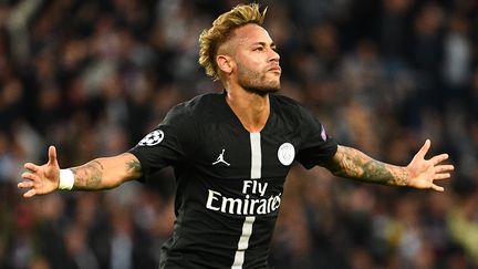 Neymar auteur d'un doublé  (FRANCK FIFE / AFP)