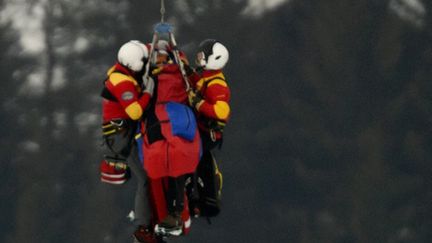 Lindsay Vonn hélitreuillée après sa chute dans le Super-G de Schladming (FABRICE COFFRINI / AFP)