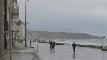 Tempête Louis : risque de crue et de vent violent dans le Pas-de-Calais (France 2)