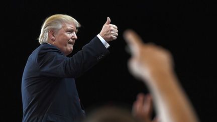 Le candidat républicain Donald Trump lors d'un meeting à Melbourne (Floride, Etats-Unis), le 27 septembre 2016. (JEWEL SAMAD / AFP)