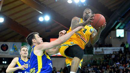 Bo McCalebb, la nouvelle recrue du CSP, n'a pas suffi  (THOMAS JOUHANNAUD / MAXPPP)