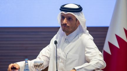 Le Premier ministre du Qatar, Mohammed ben Abderrahmane Al Thani, lors d'une conférence de presse à Doha, au Qatar, le 19 novembre 2023. (AFP)