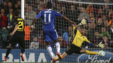 Didier Drogba a inscrit le but de la victoire pour Chelsea face au FC Bercelone, mercredi 18 avril &agrave; Stamford Bridge (Londres) (EDDIE KEOGH / REUTERS)