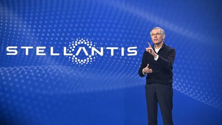 Carlos Tavares s'exprime lors d'un discours au Consumer Electronics Show (CES) à Las Vegas, Nevada, le 5 janvier 2023. (ROBYN BECK / AFP)