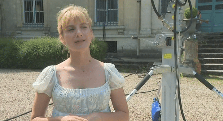 Mélanie Laurent sur le tournage du film. 
 (Capture d&#039;image France3/Culturebox)