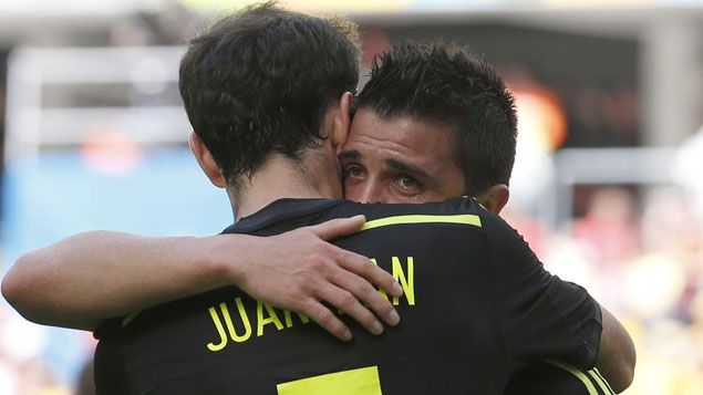 &nbsp; (David Villa en larmes © Jon Super/AP/SIPA)