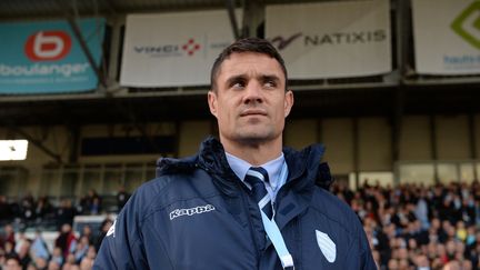 Dan Carter, lors de sa présentation au public de Colombes (MIGUEL MEDINA / AFP)