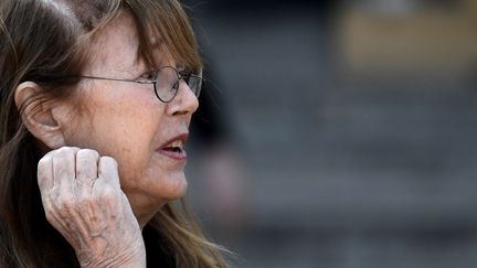 La chanteuse Jane Birkin à Paris le 9 mai 2022 (STEPHANE DE SAKUTIN / AFP)