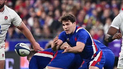 Les festivités de la Coupe du monde de rugby 2023 débutent vendredi 8 septembre au soir : la France affrontera les All Blacks. (France 2)