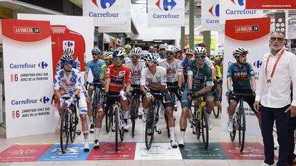 Riders at the start of the 6th stage of the Vuelta in a gallery of Carrefour, on August 22, 2024. (JAVIER LIZON / MAXPPP)