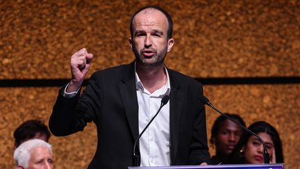 Le député et coordinateur de La France insoumise, Manuel Bompard, en meeting pour les élections européennes à Montpellier (Hérault), le 14 avril 2024. (PASCAL GUYOT / AFP)