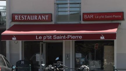 "Le p'tit Saint-Pierre" fait rebattre le cœur d'une bourgade délaissée, Cérelles. (France 2)