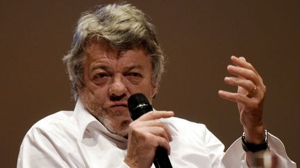 Jean-Louis Borloo, le 27 juin 2018, lors d'une réunion publique à Valenciennes (Nord).&nbsp; (FRANCOIS LO PRESTI / AFP)