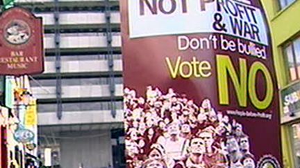 Une affiche prônant le non au référendum sur le traité de Lisbonne (France 3)