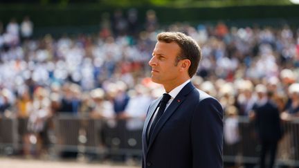 Emmanuel Macron lors du 79e anniversaire&nbsp;de l'appel du Général de Gaulle, le 18 juin 2019, à Suresnes près de Paris. (HAMILTON-POOL/SIPA)