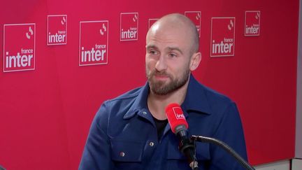 Le danseur étoile François Alu, le 24 novembre 2022 sur France Inter. (FRANCEINTER / RADIO FRANCE)