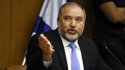 Le ministre isra&eacute;lien des Affaires &eacute;trang&egrave;res, Avigdor Lieberman, le 7 juillet 2014 &agrave; J&eacute;rusalem. (GALI TIBBON / AFP)