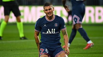 Marco Verratti est à nouveau blessé, à la hanche, et sera indisponible pendant quatre semaines. (LOIC VENANCE / AFP)