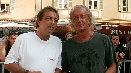 Félix Gray et Didier Barbelivien à Saint-Tropez (Var) en août 2003 (MAXPPP)