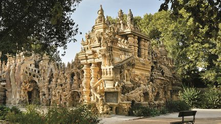 Le Palais idéal du facteur Cheval accueille l'univers de Tolkien.&nbsp; (©Frederic Jouhanin-Le Labo)