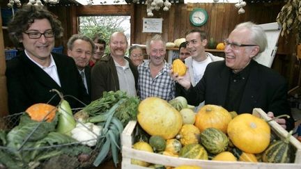 Michel Onfray lance en 2006 la première Université Populaire du Goût
 (PHOTOPQR/OUEST FRANCE/JY DESFOUX. )