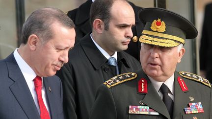 Quels sont les intérêts de la Turquie à entrer en guerre contre l'EI ?