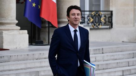 Benjamin Griveaux quitte le palais de l'Elysée, à Paris, le 24 septembre 2018. (PHILIPPE LOPEZ / AFP)