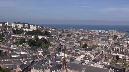 Dans sa rubrique Le 13 Heures en week-end, France 2 vous emmène vendredi 24 septembre dans le pays de Caux, à la découverte notamment de ses célèbres falaises de craie et de Fécamp. (France 2)