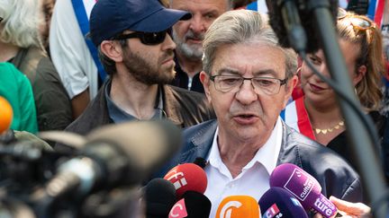 Jean-Luc Mélenchon lors d'une manifestation à Paris contre la réforme des retraites, le 6 juin 2023, à Paris. (SAMUEL BOIVIN / NURPHOTO)