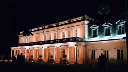 La mairie de M&eacute;rignac (Gironde) en 2001. (MAXPPP)