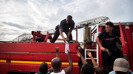 Saint-Martin : l'aide arrive enfin