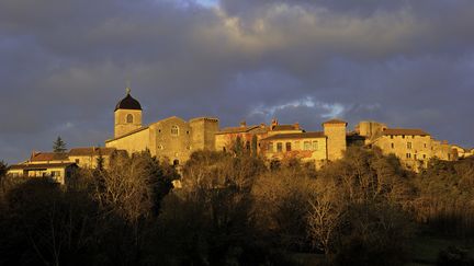 Le village médiéval de Pérouges dans l'Ain (TRIPELON-JARRY / ONLY FRANCE)