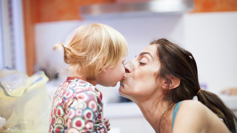 Peut On Embrasser Un Enfant Sur La Bouche