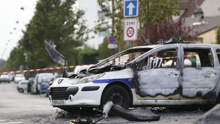 Policiers agressés à Viry-Châtillon : un adolescent de 17 ans mis en examen