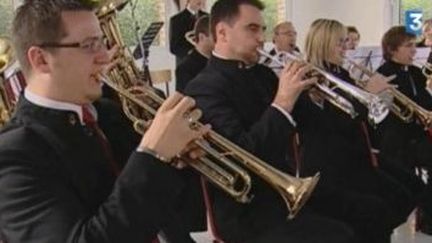 En avant la musique : l&#039;harmonie de Fruges interprète &quot;Proud Mary&quot;
 (Culturebox)