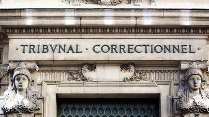 La fa&ccedil;ade du tribunal correctionnel de Paris, en janvier 2011. (LOIC VENANCE / AFP)