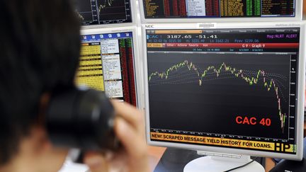 le CAC 40 s'envole chaque année à la même époque (BERTRAND GUAY / AFP)