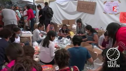 Au Mexique, la solidarité s'organise après le sésisme (France 2)