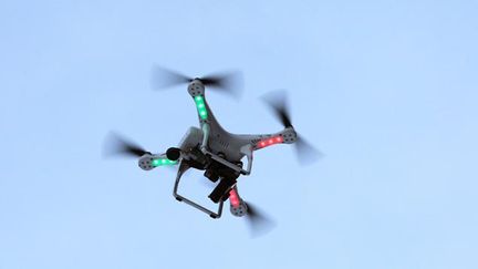 &nbsp; (En France, il est interdit de se servir des drones en agglomération © Maxppp)