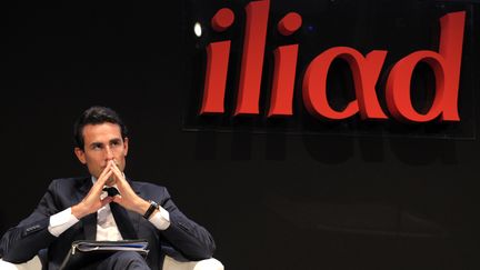 Le directeur financier du groupe Iliad Thomas Reynaud le 2 septembre 2013, &agrave; Paris, lors d'une conf&eacute;rence de presse. (ERIC PIERMONT / AFP)