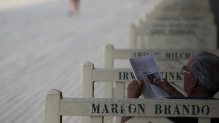 Les planches de Deauville, le calme avant le déferlement de stars pour le festival 
 (CHARLY TRIBALLEAU / AFP)