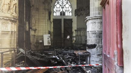 L'intérieur de la cathédrale Saint-Pierre et Saint-Paul de Nantes, dévastée par un incendie le 18 juillet 2020 (SEBASTIEN SALOM-GOMIS / AFP)