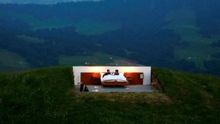 En Suisse,  l'hôtel Zero-star pour une nuit à la belle étoile dans la montagne