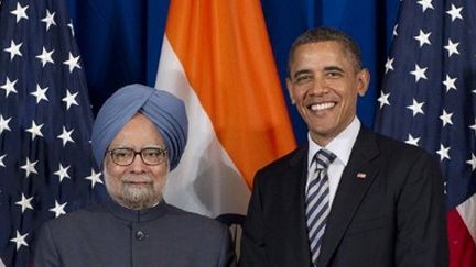 Le président américain Barack Obama et le Premier ministre indien Manmohan Singh à Bali, le 17 janvier 2011. (AFP - Saul LOEB )