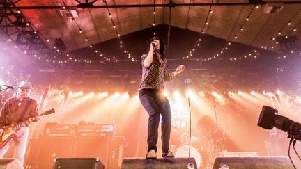  (Le charismatique chanteur de Primal Scream, Bobby Gillespie, lors du BBC6 Festival en février dernier © Chris Lever/Shutterstoc/SIPA)